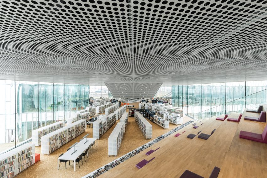 Библиотека в Франции2