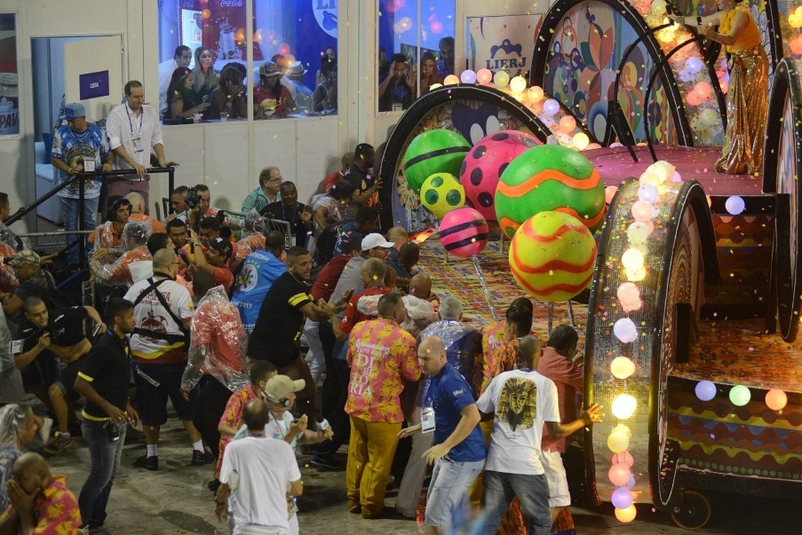 карнавал в Бразилии