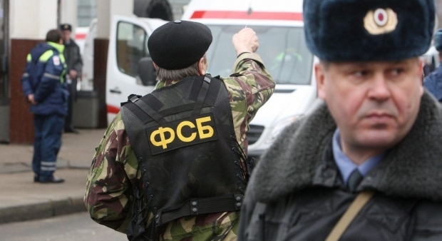 На границе Крыма ФСБ задержала украинцев