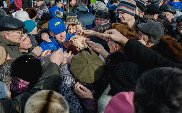 раздача сувениров