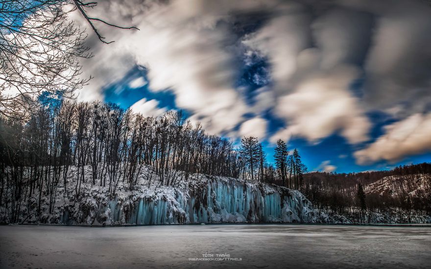 водопад замерз