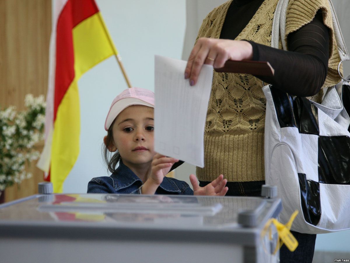 Второй тур президентских выборов. Выборы в Южной Осетии. Референдум Осетии. Выборы президента Южной Осетии.