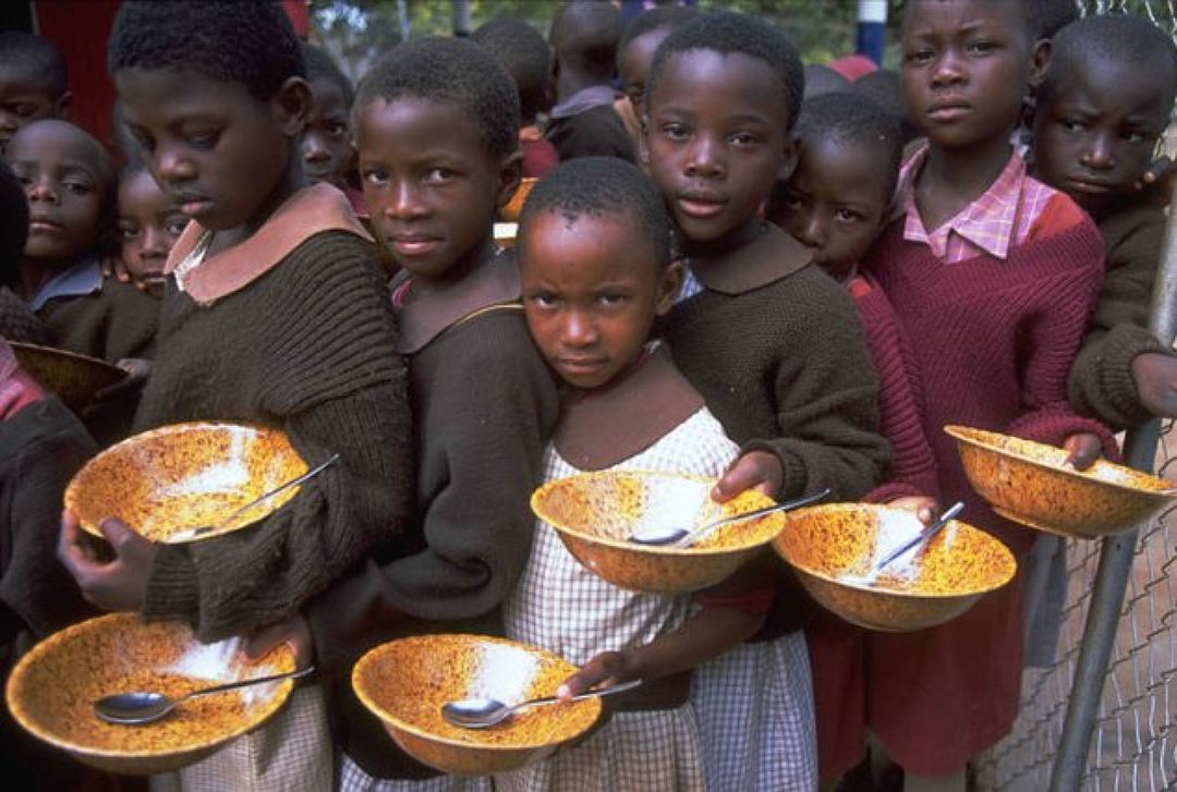 голодающие дети