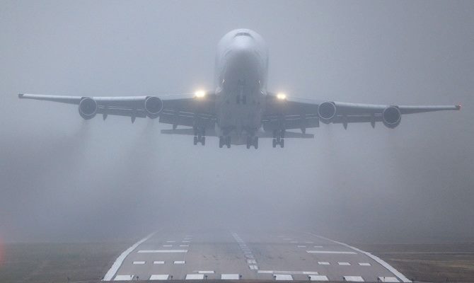 аэропорт туман