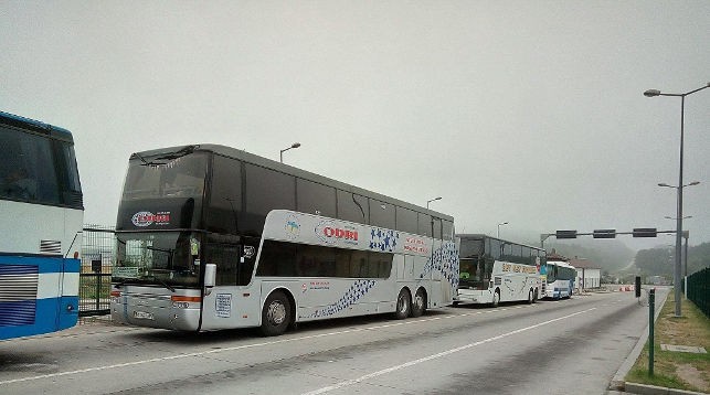Автобусы на границе