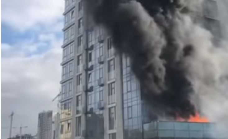 Пожар комплекс. Липки пожар вчера. Пожар в Липках Пермь. Кто поджог новостройки в новом Уояне.