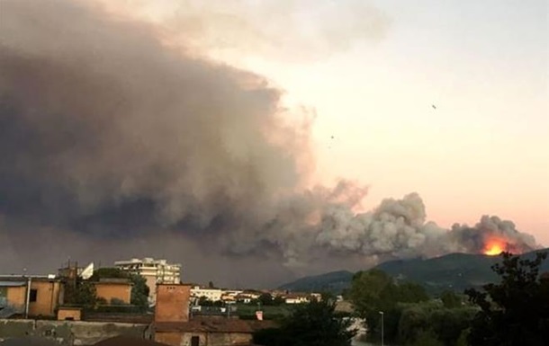 пожар в Италии1.