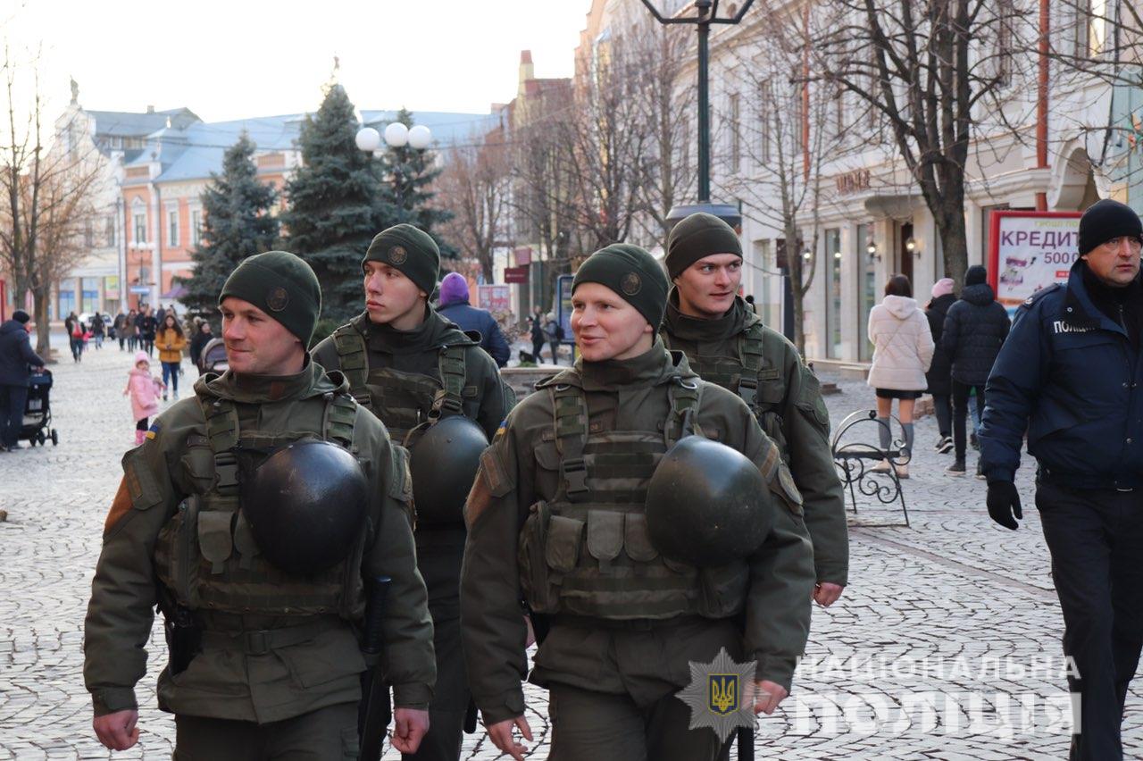 Свіжі новини тернополя. Нац гвардия Украины. Украинские гвардейцы. Мукачево Украина война. Нацгвардия Украины сегодня.