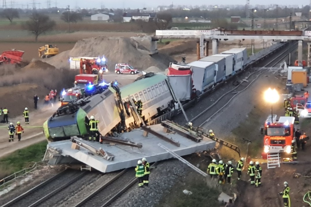 крушение поезда в Германии
