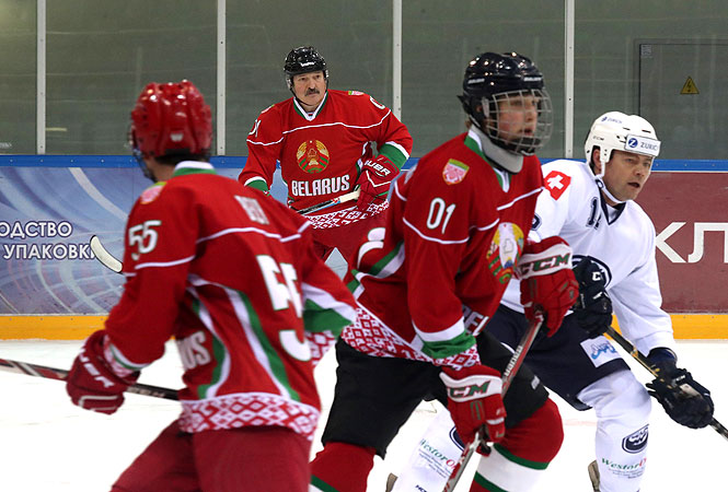 Лукашенко на хоккее