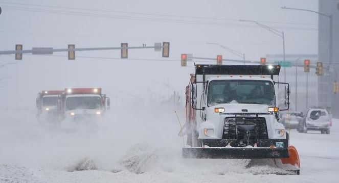 На США надвигается зимний циклон с рекордными снегопадами