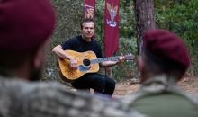 Українські зірки під час війни: хто залишився, хто виїхав