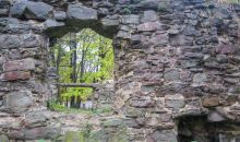 Надвірнянський замок Краснодвір: забута фортеця з таємницями